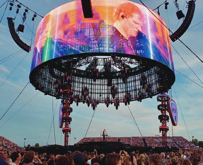 Macklemore’s Exit Puts Sheeran’s Loop Tour Under Scrutiny - Entertainment